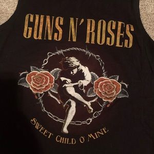 Guns N’ Roses tank top
